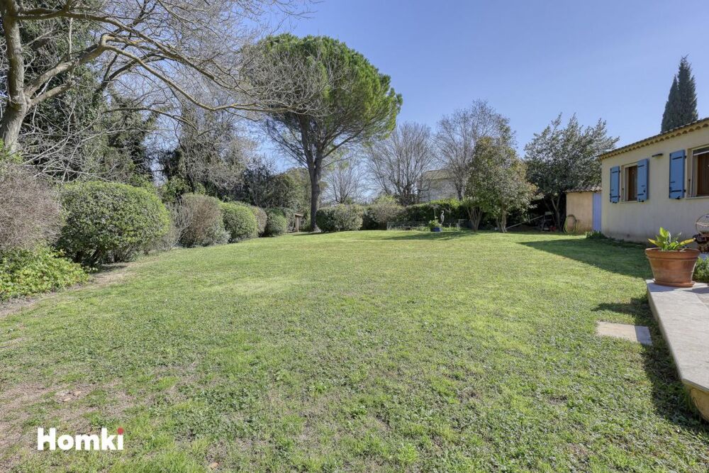 Maison/Villa T5 de 138 m² à Solliès-Pont 83210