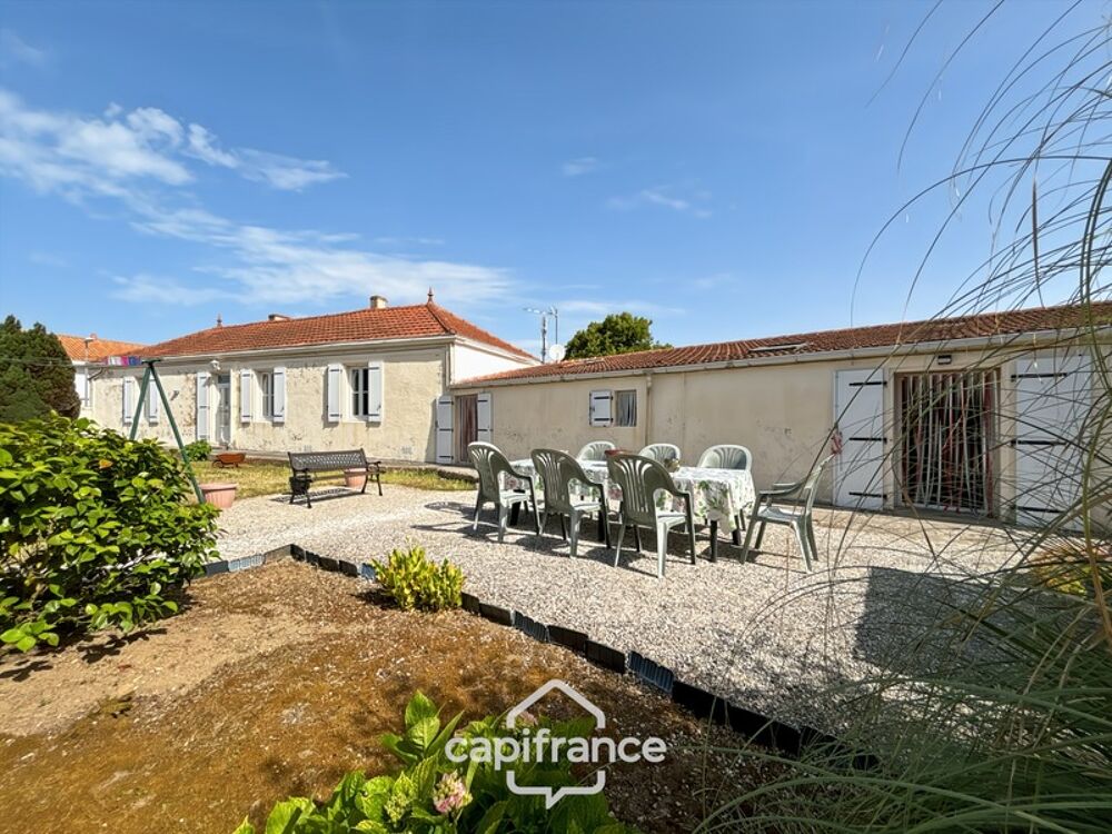 Maison à rénover de 125m² avec garage - Lagord, vendôme