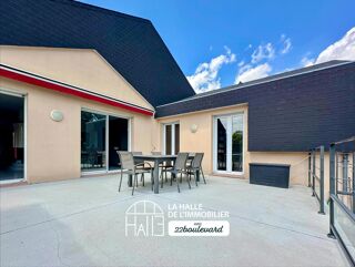  Propriété/château à vendre 6 pièces 213 m²