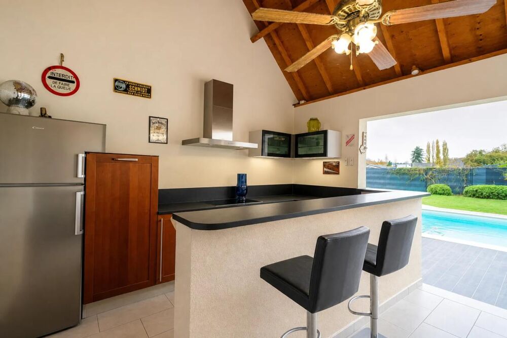 Maison moderne avec piscine à Montlouis-sur-Loire