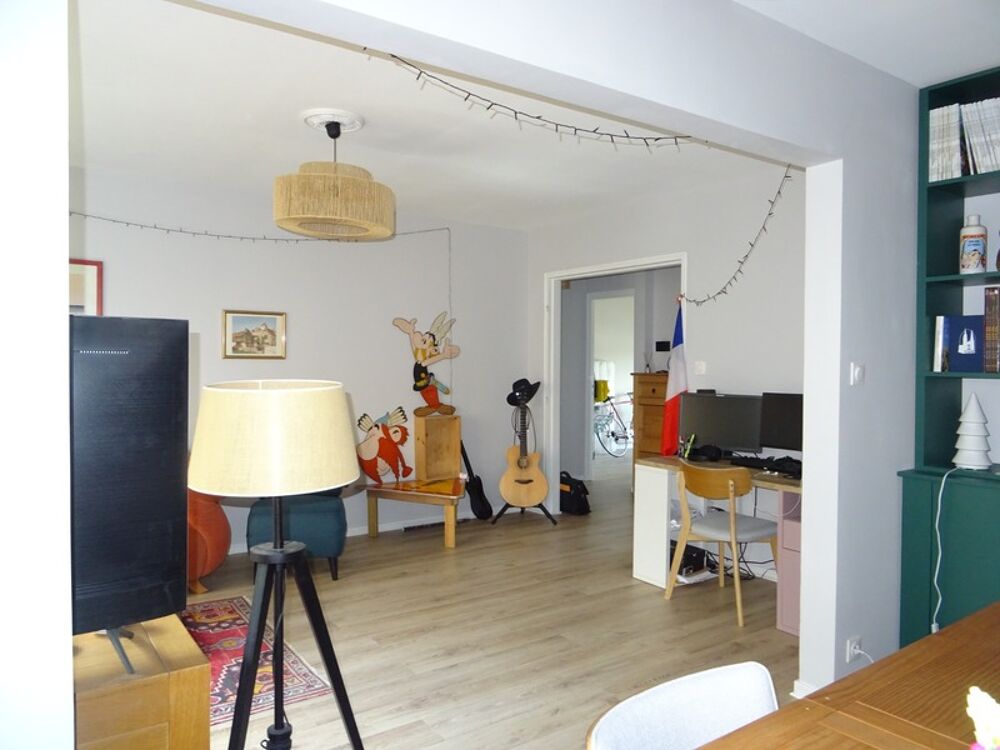 SECTEUR Armand DUTREIX OUEST DE LIMOGES BEL APPARTEMENT F3 DE 71 M² 2 CHAMBRES SEJOUR DOUBLE
