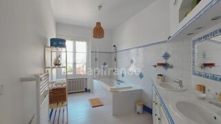  Propri�t�/ch�teau � vendre 7 pi�ces 200 m�