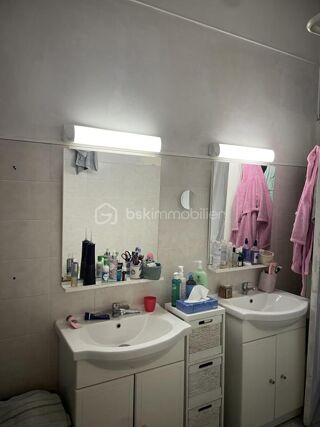  Appartement � vendre 4 pi�ces 99 m�