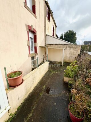  Immeuble à vendre 6 pièces 84 m²
