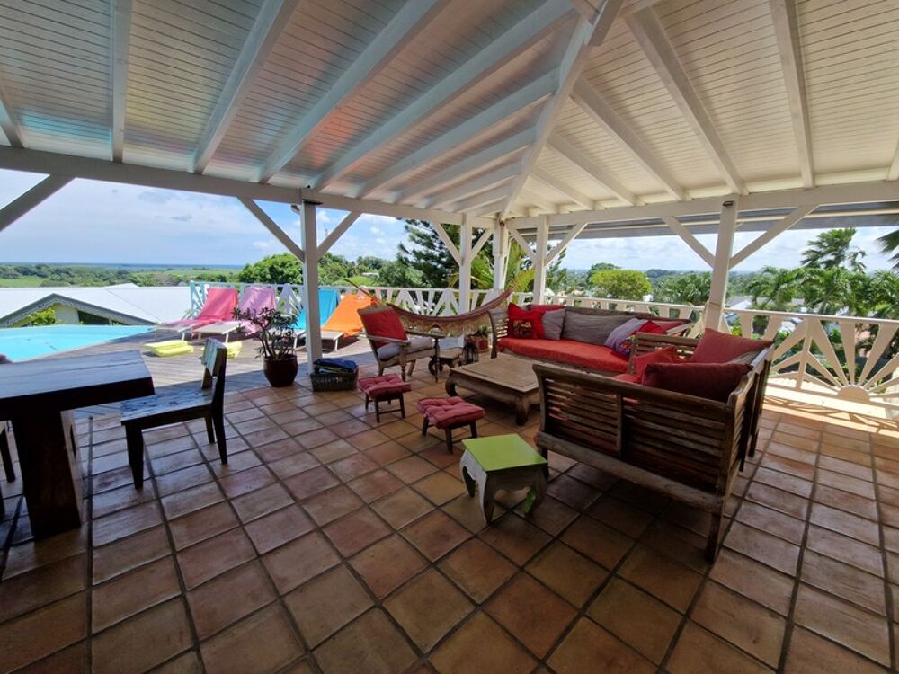 à vendre  Villa Baie-Mahault (97122)