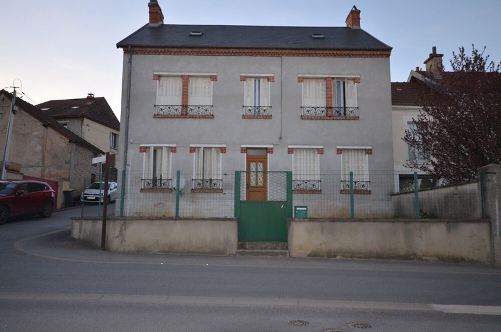 Vente Maison Proche de DORMANS (51) à vendre maison de 5 pièces de 140 m², beau potentiel Dormans