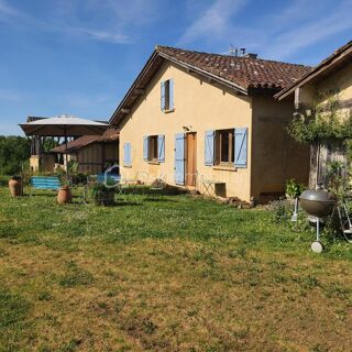  Propriété/château à vendre 5 pièces 136 m²