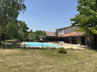  Maison à vendre 7 pièces 270 m² Giroussens