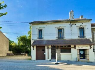  Immeuble à vendre 15 + pièces 1351 m²