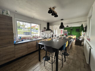  Maison � vendre 8 pi�ces 225 m�