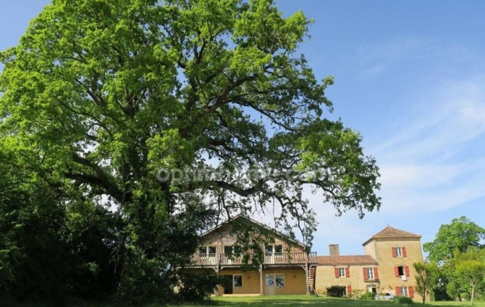 Un Domaine sur la Colline