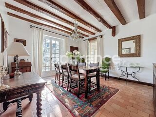  Maison à vendre 9 pièces 275 m²