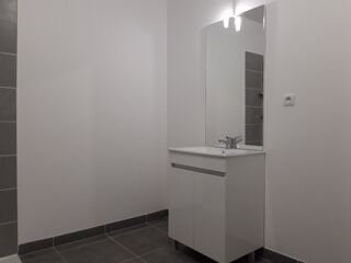  Appartement à louer 2 pièces 43 m²