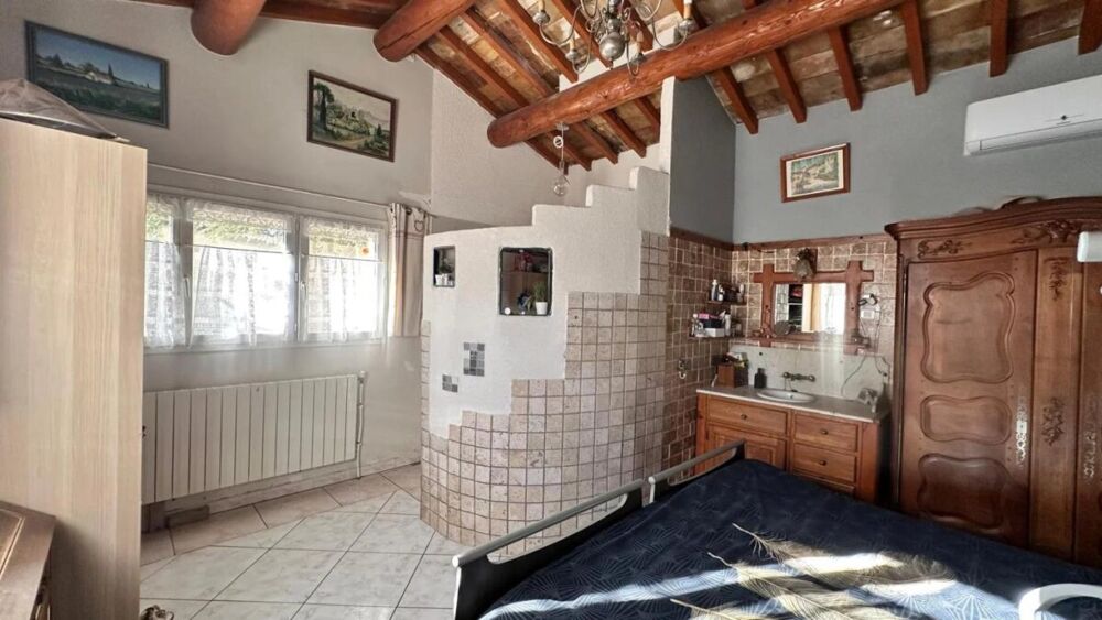 � vendre  Villa Ved�ne (84270)