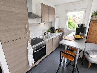  Propriété/château à vendre 3 pièces 63 m²