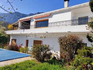  Maison � vendre 10 pi�ces 230 m�