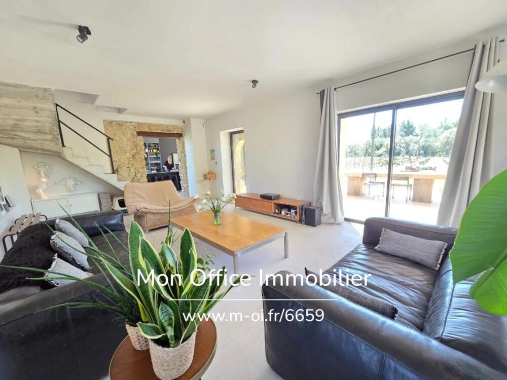 à vendre  Maison Vaugines (84160)