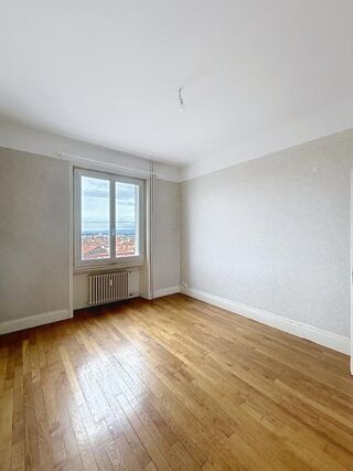  Appartement � louer 3 pi�ces 72 m�