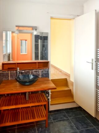  Immeuble � vendre 6 pi�ces 148 m�