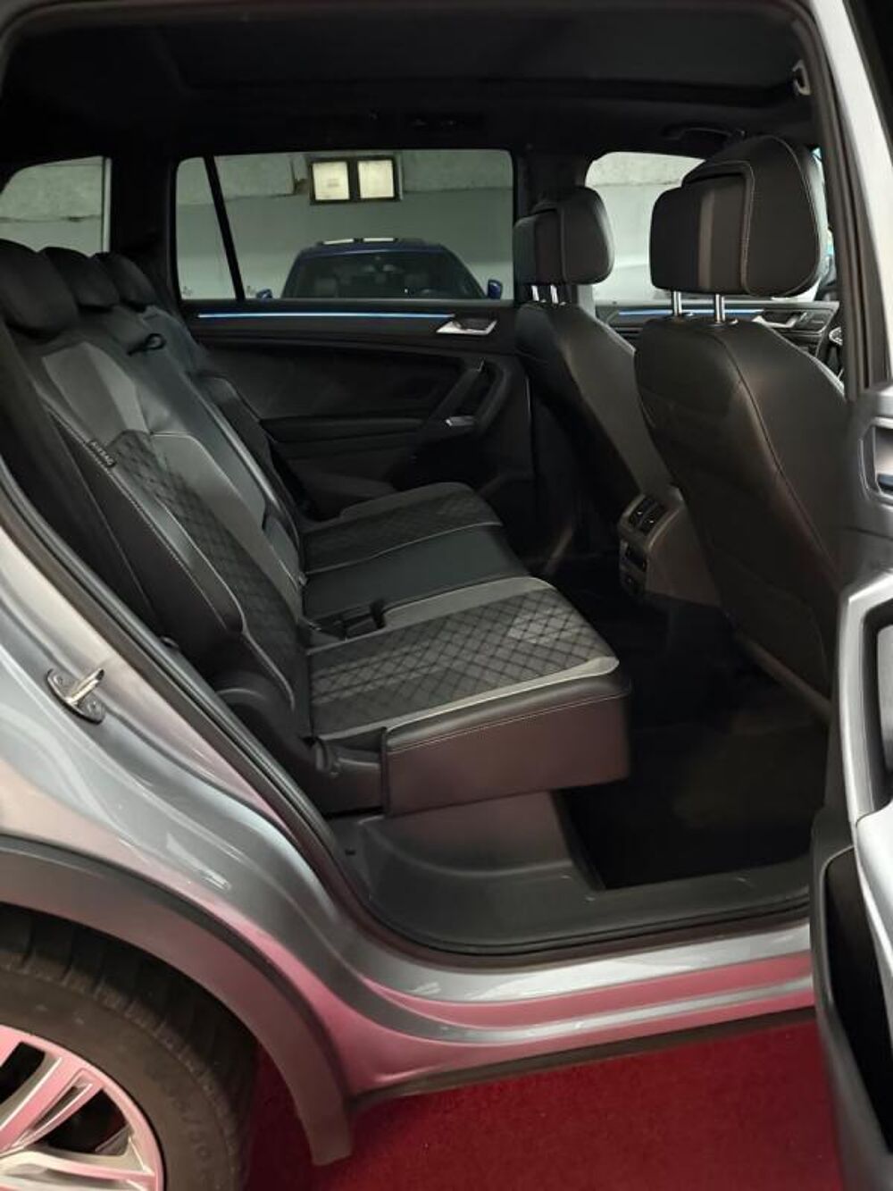 Tiguan Allspace R-Line 4Motion – Vollausstattung 2022 occasion 33000 Bordeaux