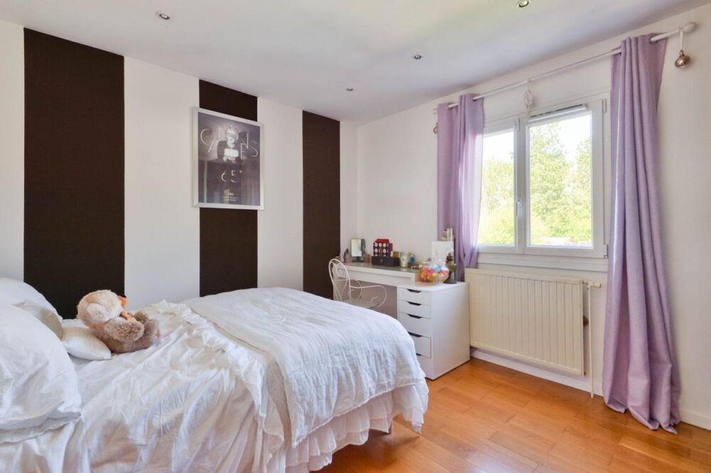 � vendre  Maison Charbonni�res-les-Bains (69260)