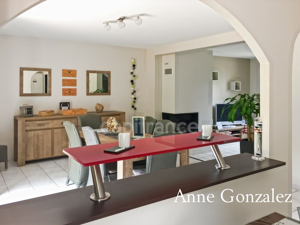 Vente Maison SAINT JEAN DE BRAYE, à vendre belle maison familiale de170 m2 avec jardin paysager clos dans un environnent calme et privilégié Saint jean de braye