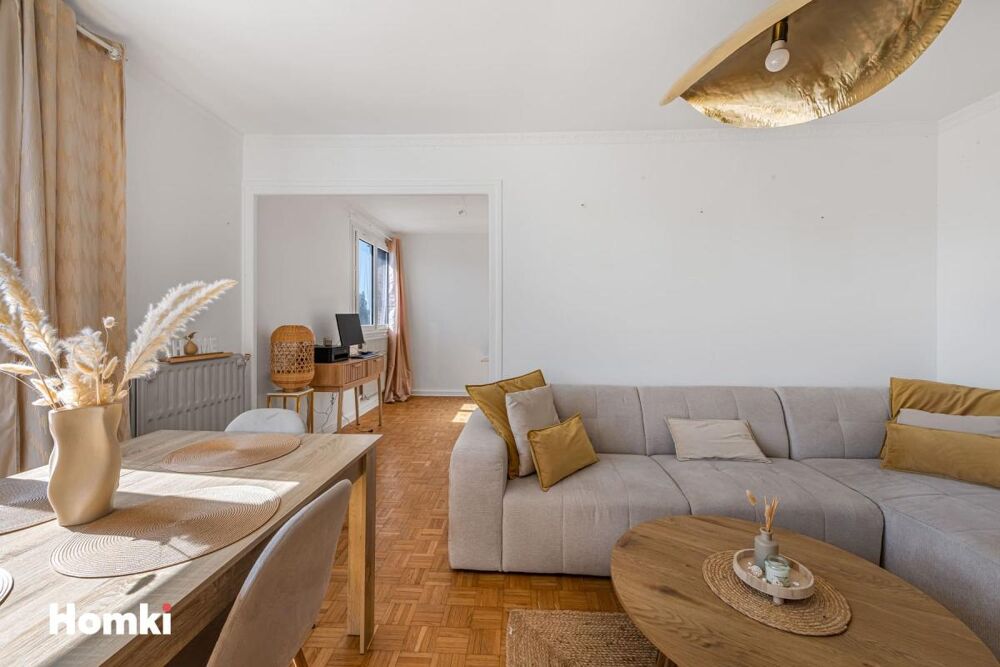 Vente Appartement Appartement T4 de 73 m² à Vaulx-en-Velin 69120, Rue de l'Égalité Vaulx en velin
