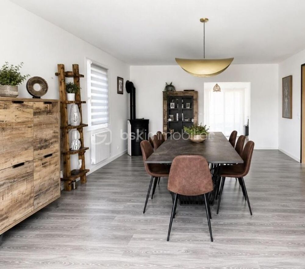 Maison 104M² 3 Chambres, jardin 700M² clos avec garage MANSLE-25MIN ANGOULÊME