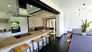  Maison � vendre 8 pi�ces 180 m�