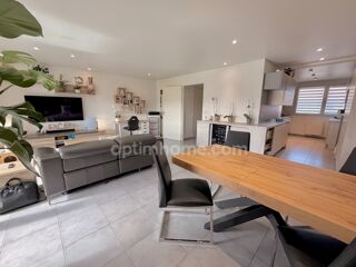  Duplex/triplex � vendre 4 pi�ces 102 m�