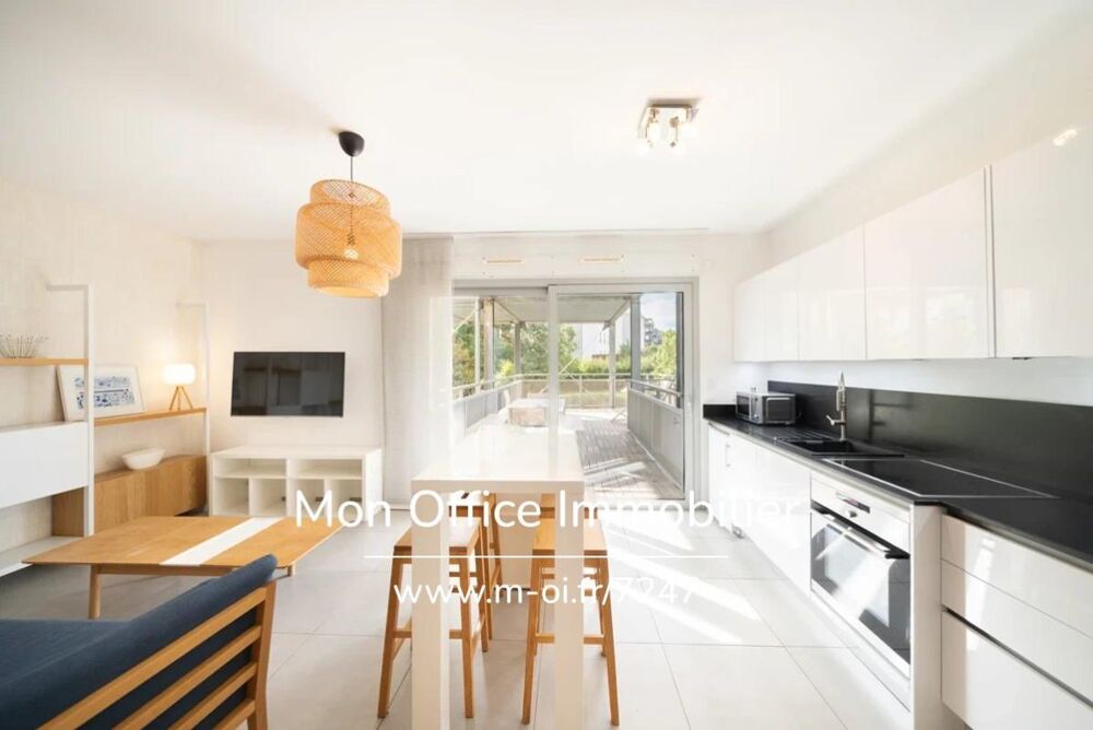 Référence : 7247-EHA - Studio 41 m2 avec ascenseur, terrasse de 25 m2. Aix-en-Provence