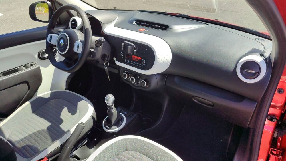Twingo III 0.9 TCe 90 Zen - Entretien constructeur 2018 occasion 35000 Rennes
