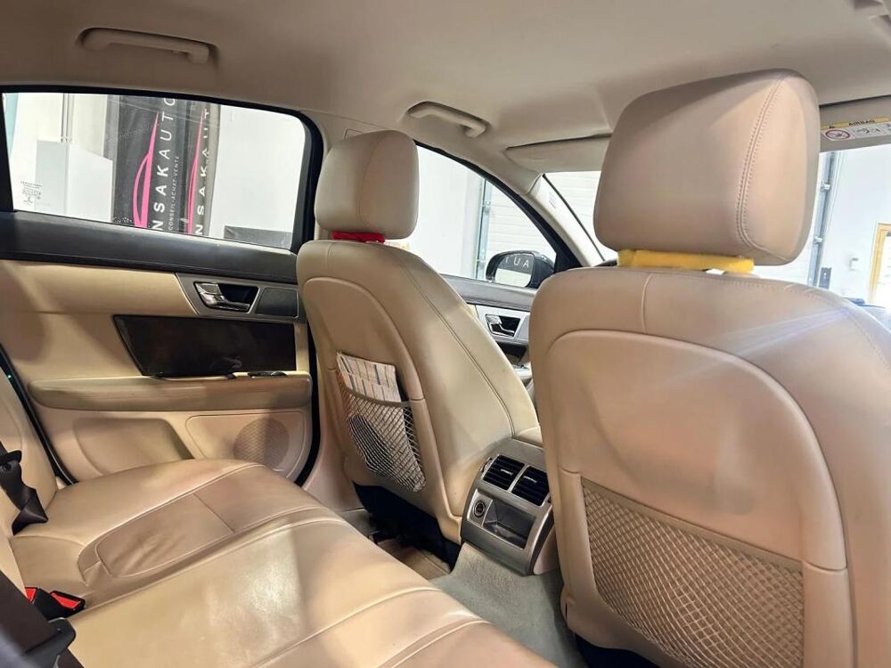 XF 3.0 V6 Diesel 2014 occasion 35520 La Chapelle Des Fougeretz