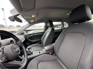 A3 III (2) SPORTBACK 1.6 TDI 116 BUSINESS LINE 2018 occasion 78240 Chambourcy