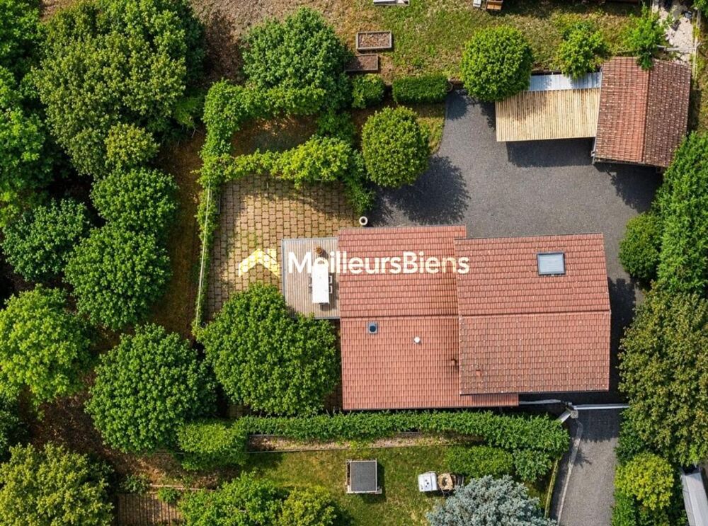 Superbe maison de 202 m² à Crozet 5 chambres, terrain de 1400 m²