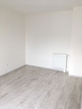  Appartement à louer 3 pièces 57 m²