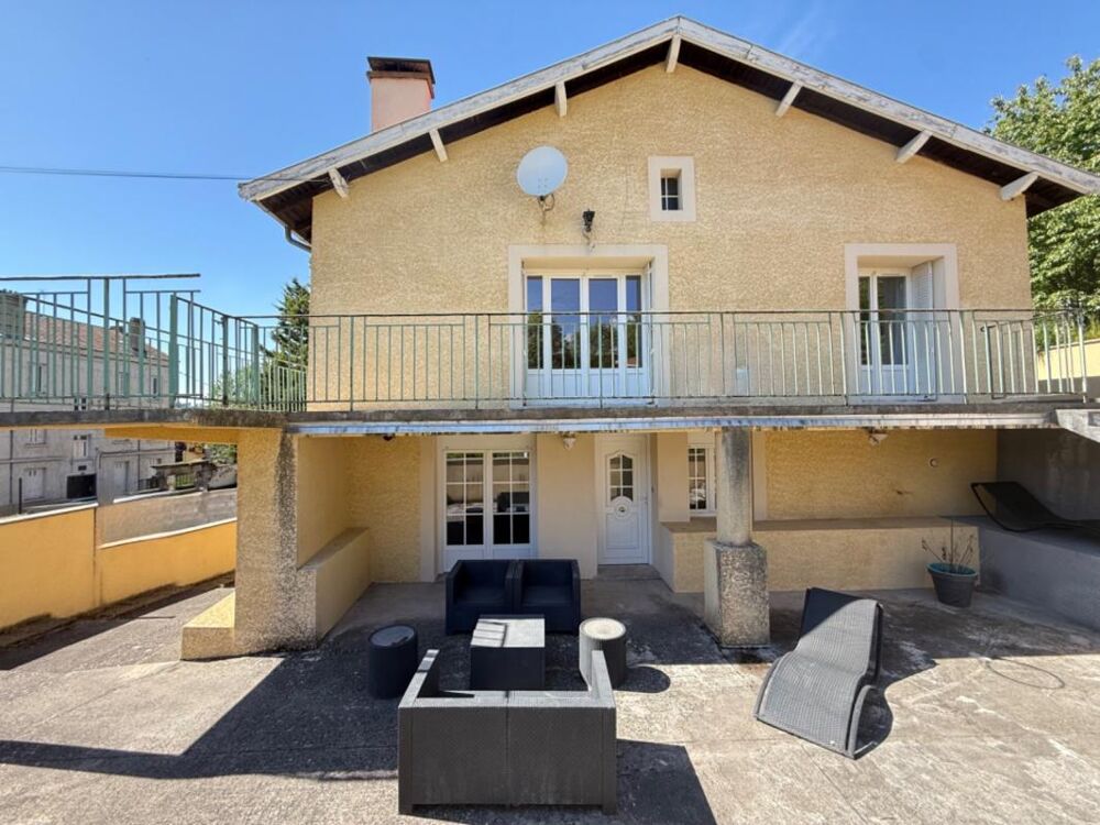 Maison 6 pièces 2115 m² · à La Ricamarie · 2 115 m² · 245 000 €
