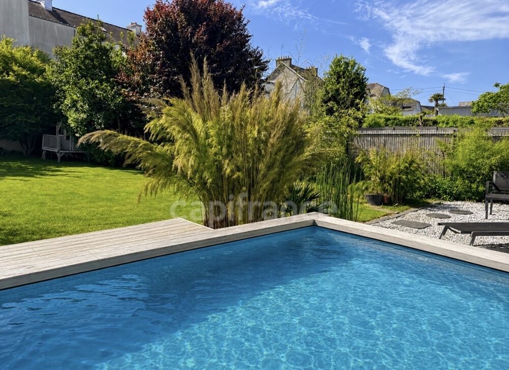COUP DE COEUR  200 M² DE CHARME, UN JARDIN SECRET