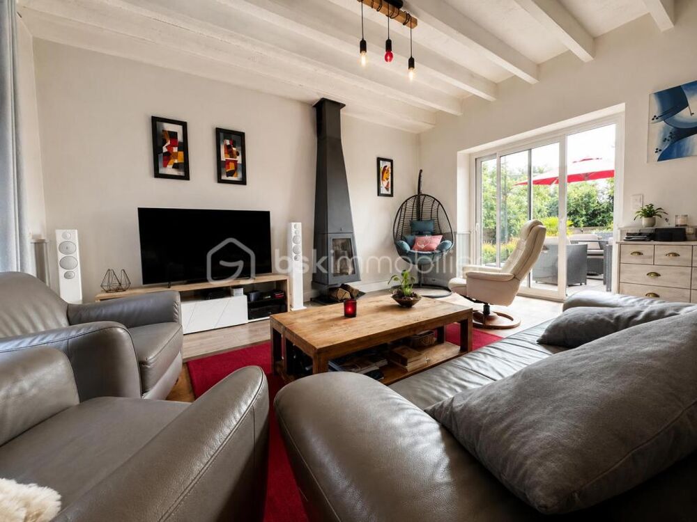 Vente Maison Maison en pierre de caractère au cœur de Pluneret / 139m2 environ / 4 chambres Pluneret