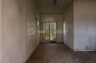  Immeuble  vendre 3 pices 850 m