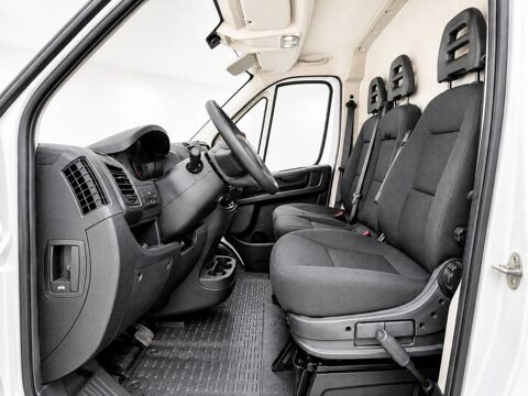 Ducato 2&deg; Main / 2.2L MJT 120cv Pack business L1H1 CLIM/REGUL/LIMIT 2023 occasion 60430 Abbecourt