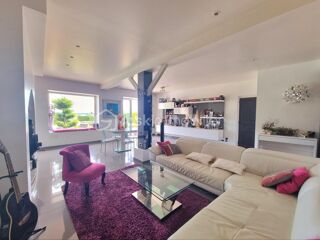  Maison à vendre 8 pièces 245 m²