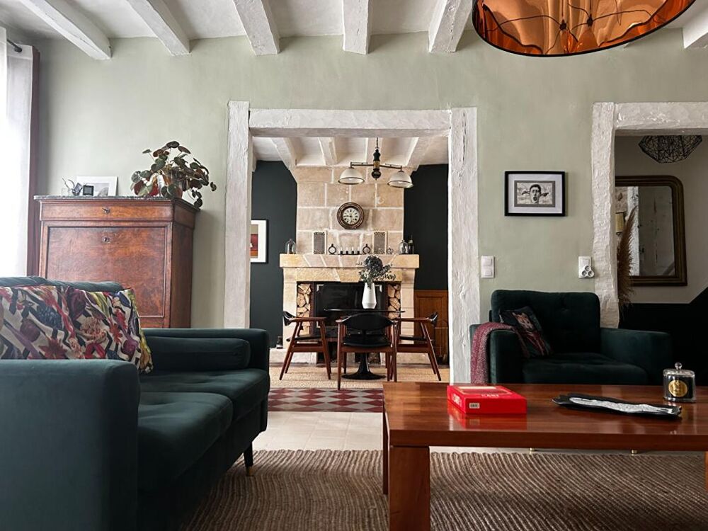 Vente Maison 2 Maisons de pays 10 pièce(s) 260 m2 sur 1100 m² jardin clos Le petit pressigny