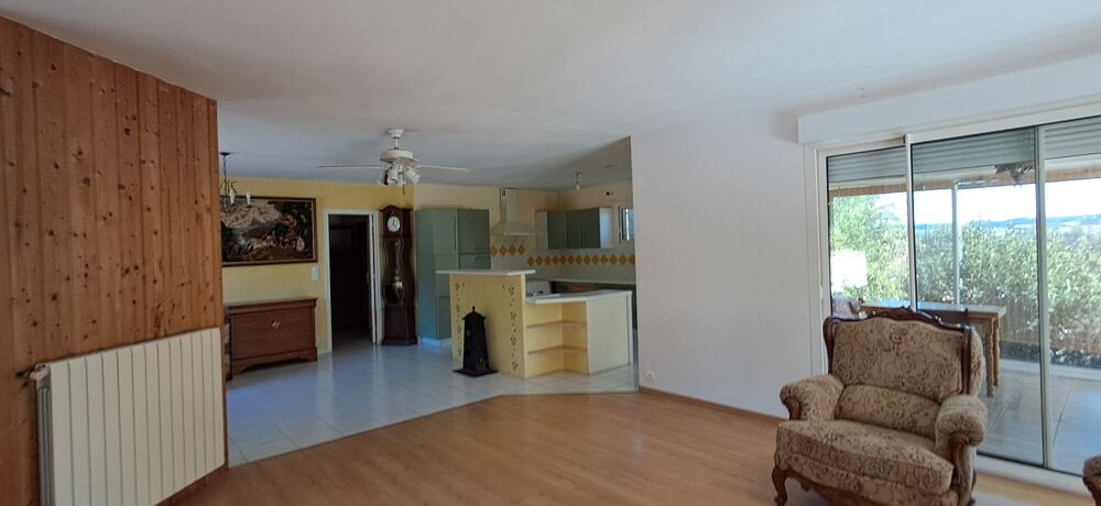 VILLA A VENDRE VIC FEZENSAC 145 M²; 4 CHAMBRES ;TERRAIN DE 3000M² AVEC VUE DEGAGEE