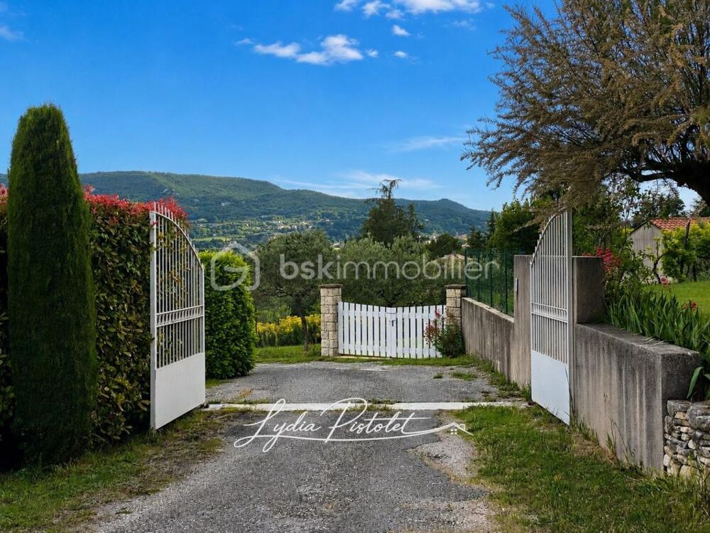 Vente Maison APT en Luberon (84) - Maison d'architecte de 167 m² – 5 chambres – Bureau – Quartier résidentiel avec vue Apt