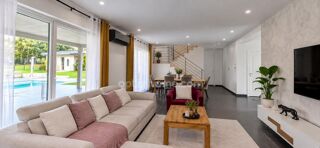 Vente Maison 90500 BEAUCOURT – MAISON 185 M² – 5 PIECES – 4 CHAMBRES – PISCINE CHAUFFÉE – DPE A -  COMPATIBLE PROFFESION LIBERALE Beaucourt