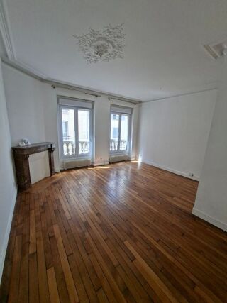  Appartement à louer 2 pièces 51 m²