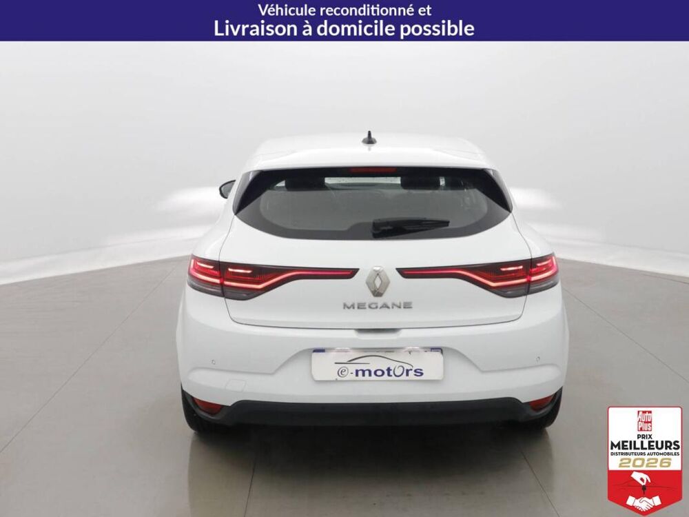 M&eacute;gane IV Berline TCe 115 Zen +GPS +PDC AV 2022 occasion 10150 Lavau