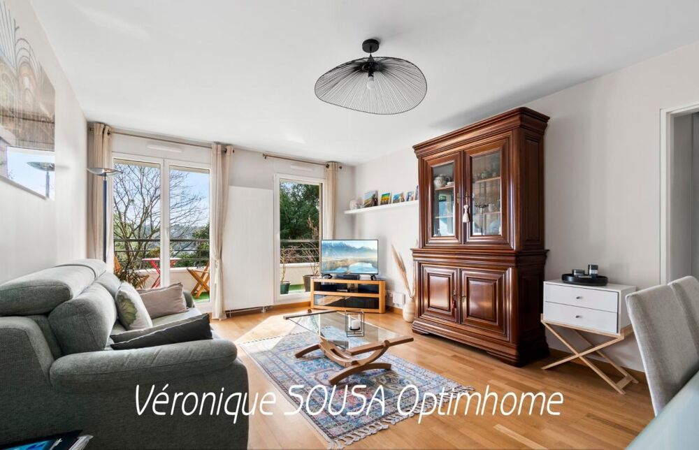 Appartement 3 pièces avec terrasse au coeur de la verdure à SAINT GERMAIN EN LAYE