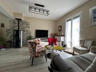  Maison  vendre 6 pices 135 m